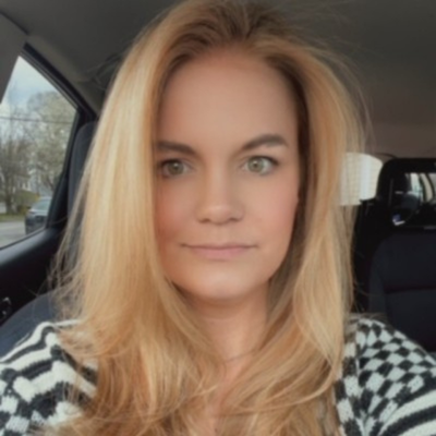Brianna Maggi_Headshot_Website