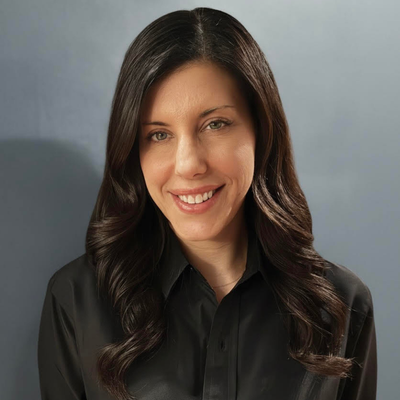 Madeline Roszko_Headshot_Website